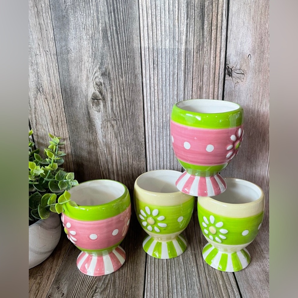 NEW Johanna Parker Carnival Cottage Easter Set of Four Egg Cups